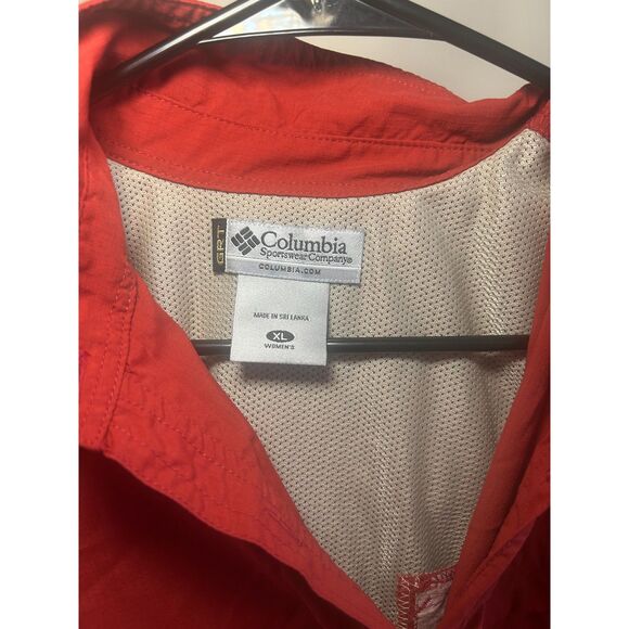 Columbia GRT Women’s Red Lightweight Button Up Jacket Size XL - Picture 6 of 6